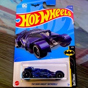 Dark Knight Batmobile : Batman Trilogy